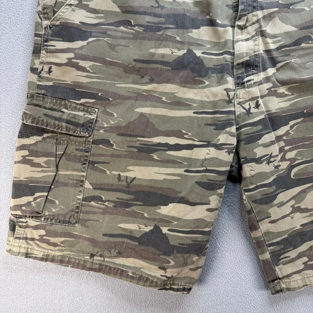 Wrangler‎ Cargo Shorts Men 40 Green Camo Real Comfortable Jeans 60MSWG3 Outdoor